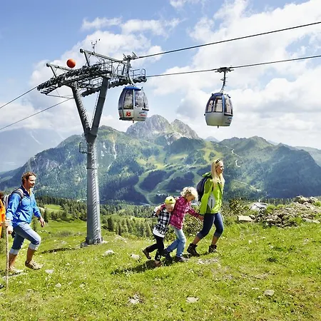 Nassfeld Szálloda 4*